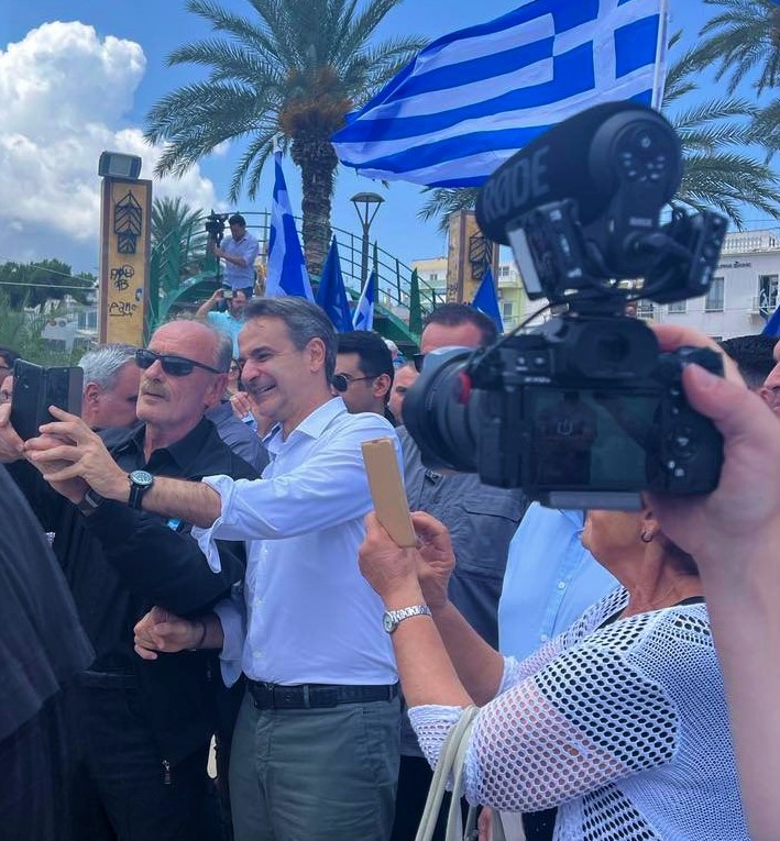 Θερμή υποδοχή στη Σητεία για τον Κυριάκο Μητσοτάκη Θερμή υποδοχή στην Σητεία επιφύλαξαν στον Κυριάκο Μητσοτάκη