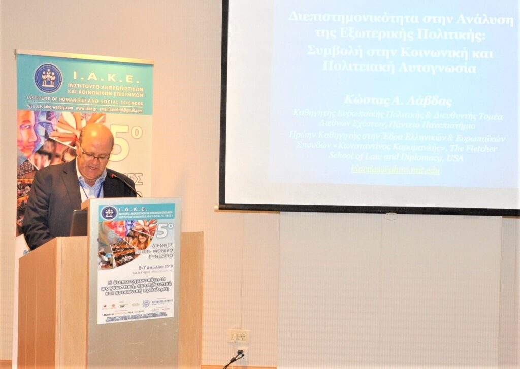 Στη… μάχη για μία επιπλέον ημέρα εκλογικής άδειας