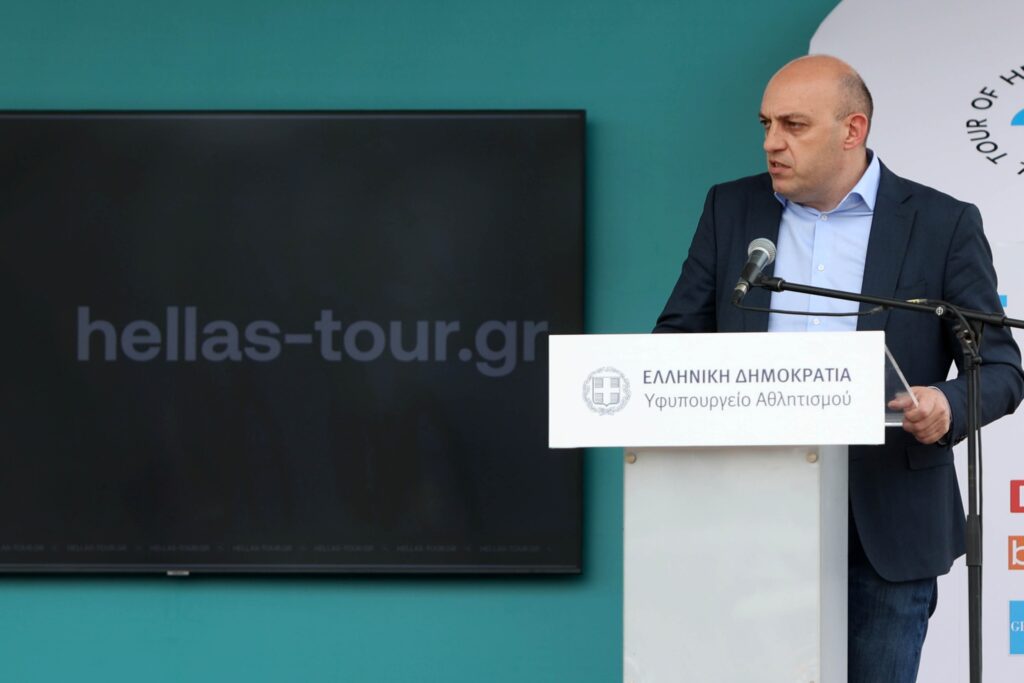 Η λύση στην Κομνηνών και οι αποχωρήσεις των συμβασιούχων