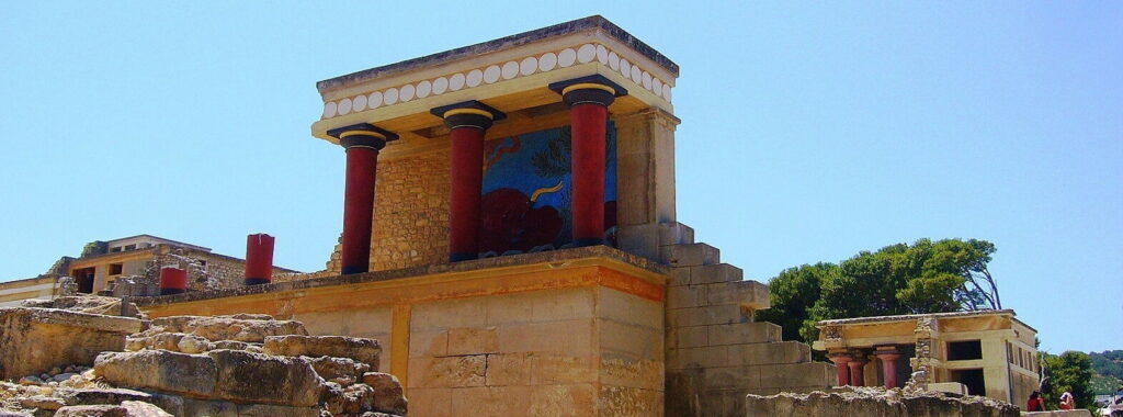 «Βούλιαξε» η Κνωσσός από τους επισκέπτες