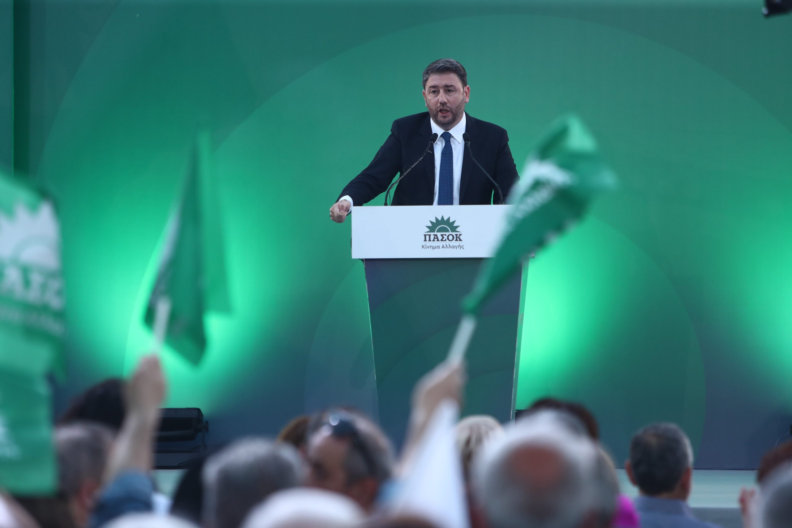 Θέλει να σπάσει την μπάνκα στην Κρήτη το ΠΑΣΟΚ