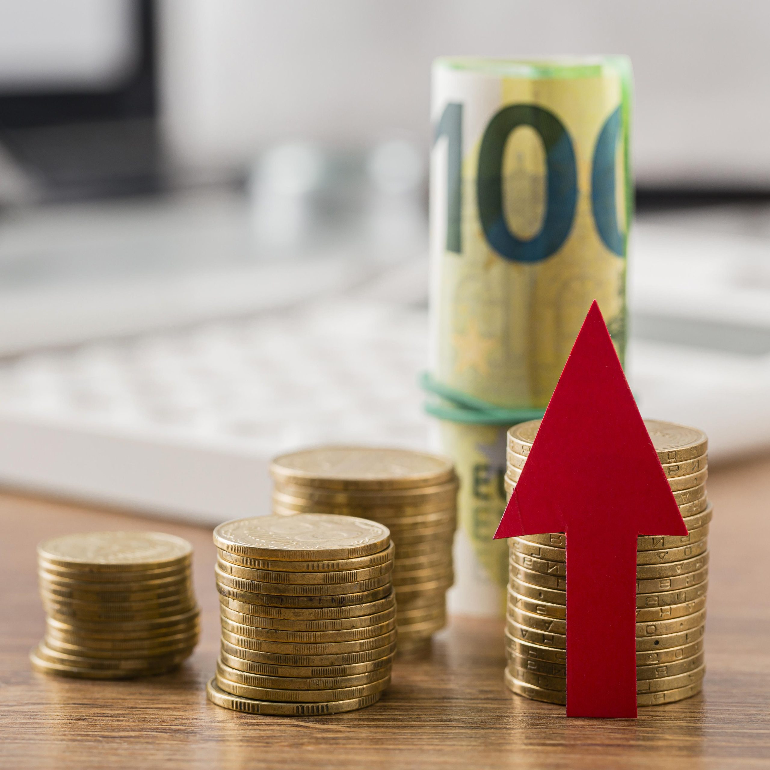 ΕΚΤ: Δεν αποκλείεται αύξηση επιτοκίων τον Σεπτέμβριο