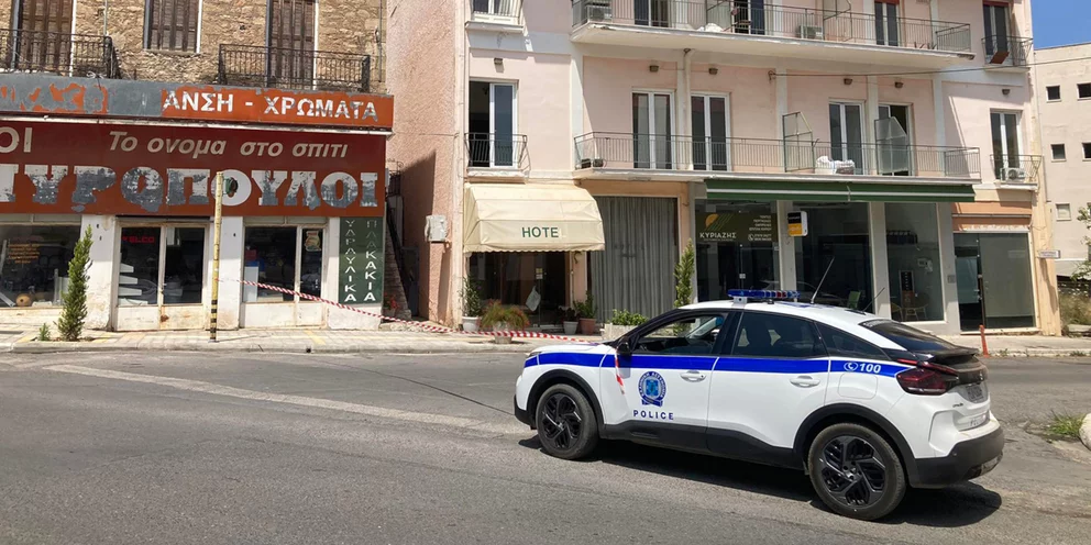 Συναγερμός από χειροβομβίδες στη Μεσσηνία