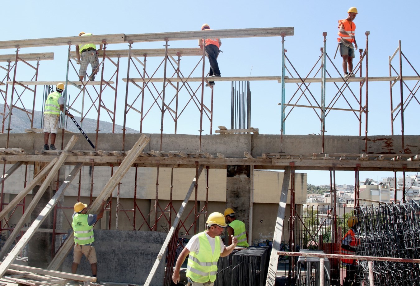 Γ. Γωνιανάκης στο ΘΕΜΑ: Μαζί με την οικοδομή “ανθούν” και τα ατυχήματα