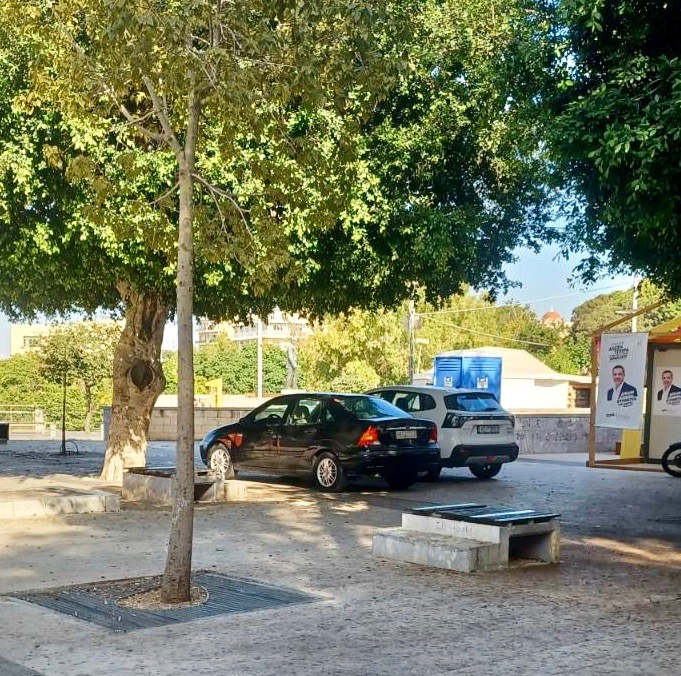 Υπαίθριο πάρκινγκ η πλατεία Ελευθερίας
