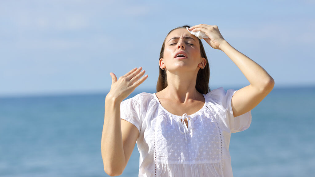 Πλησιάζει καύσωνας διαρκείας στην Ελλάδα