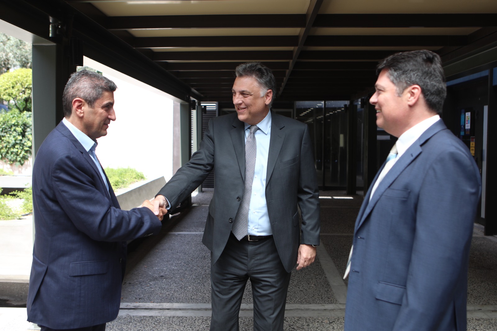 Επισκέψεις Αυγενάκη σε εποπτευόμενους φορείς του Υπουργείου