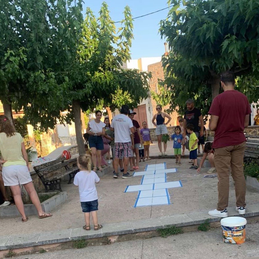 Ζωγραφο…παιχνιδίζοντας στο Μοχό (photos)