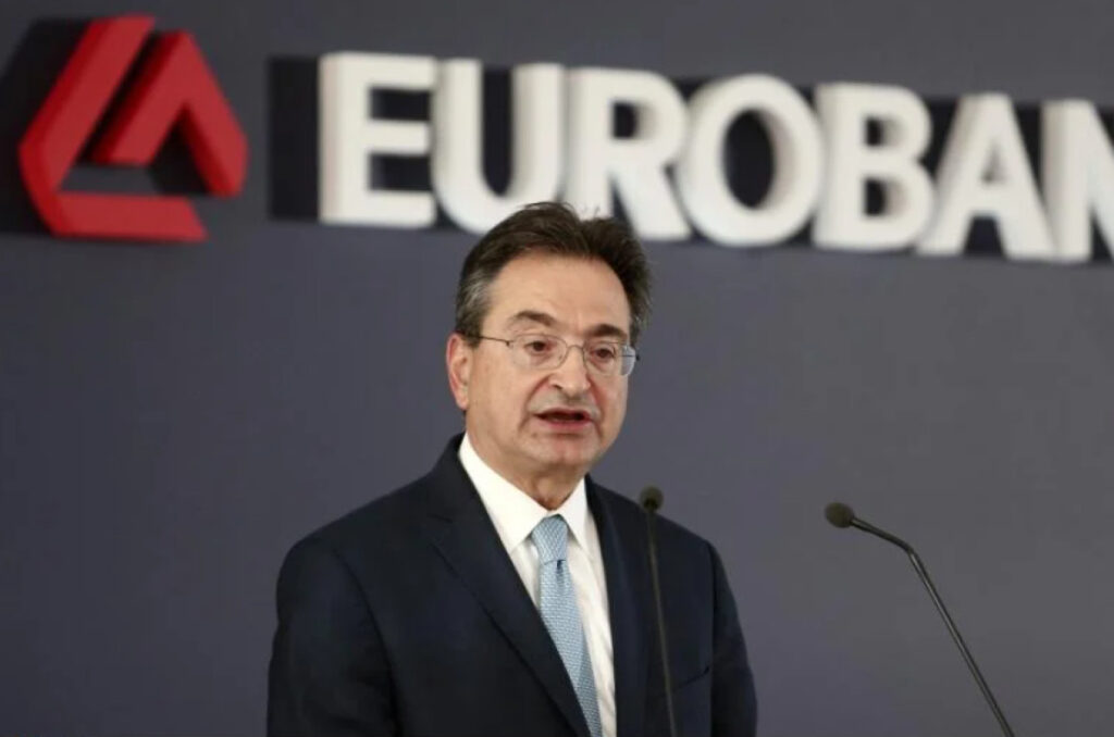 Παραμένει πρόεδρος στη Eurobank o Φωκίων Καραβίας (Όλο το board)