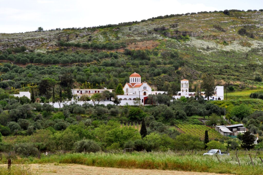 Χιλιάδες πιστοί στη Χάρη της Αγίας Μαρίνας
