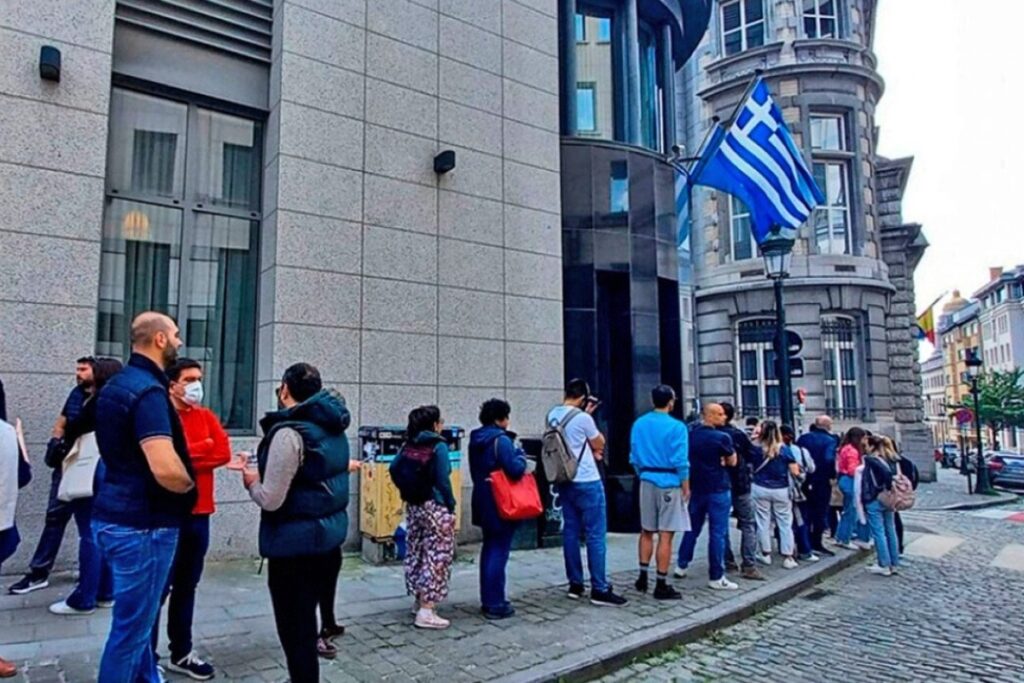 Αρχίζει η συζήτηση για την ψήφο των αποδήμων