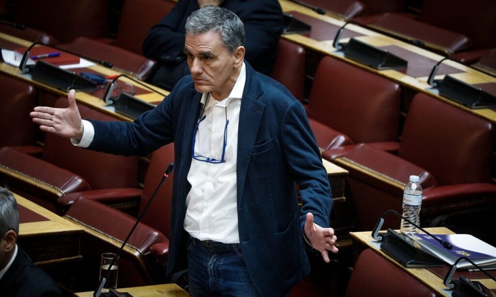 Στην κούρσα διαδοχής και ο Ευκλείδης Τσακαλώτος