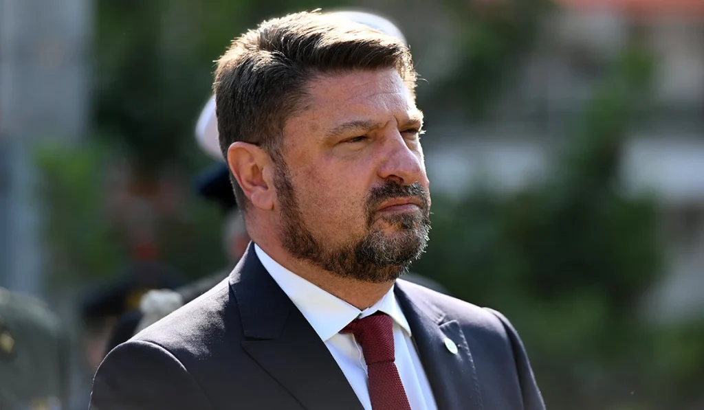 Στρατόπεδα επιθεωρεί ο Χαρδαλιάς – έρχεται και στην Κρήτη