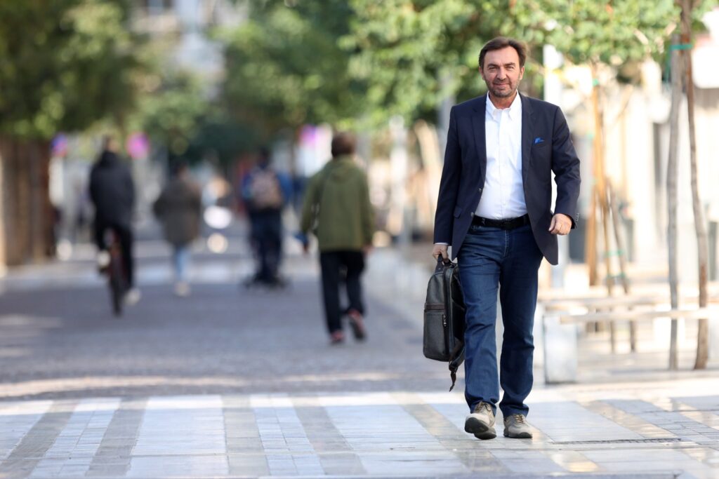 Γ. Αλεξάκης στο ΘΕΜΑ: “Δεν θέλω να συνεχίσω τη διαμάχη με τον κ. Καλοκαιρινό”