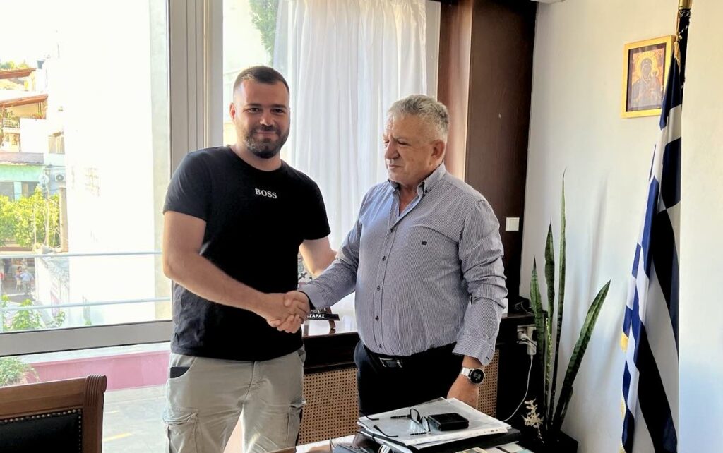 Δύο ακόμα υποψήφιοι για τον Νικολιδάκη στη Φαιστό