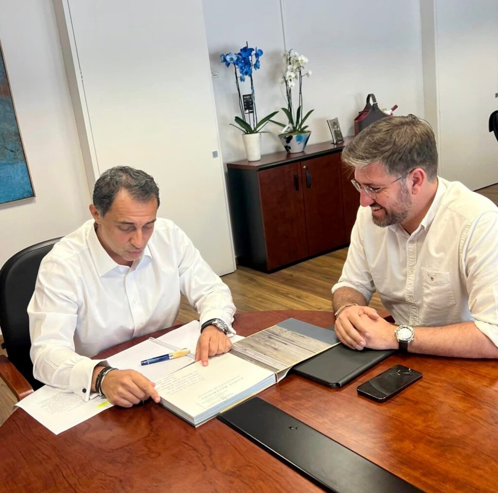 Με τον Υφυπουργό Ανάπτυξης ο Μενέλαος Μποκέας