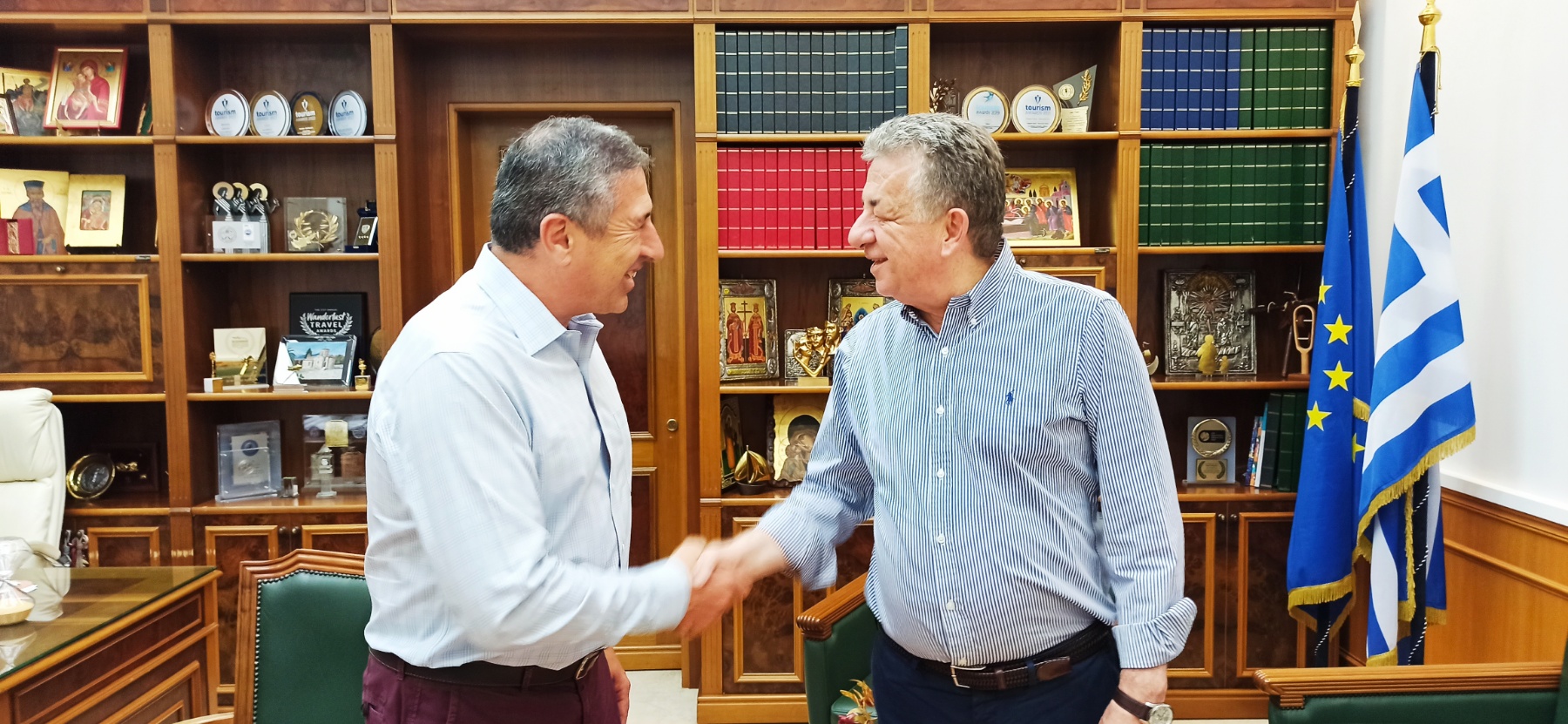 Με τον Σταύρο Αρναουτάκη και ο Πέτρος Ινιωτάκης