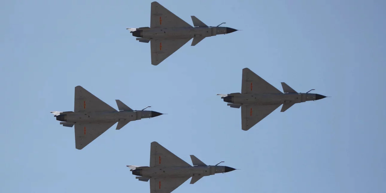 Με … γυμνάσια προειδοποιεί η Κίνα την Ταϊβάν