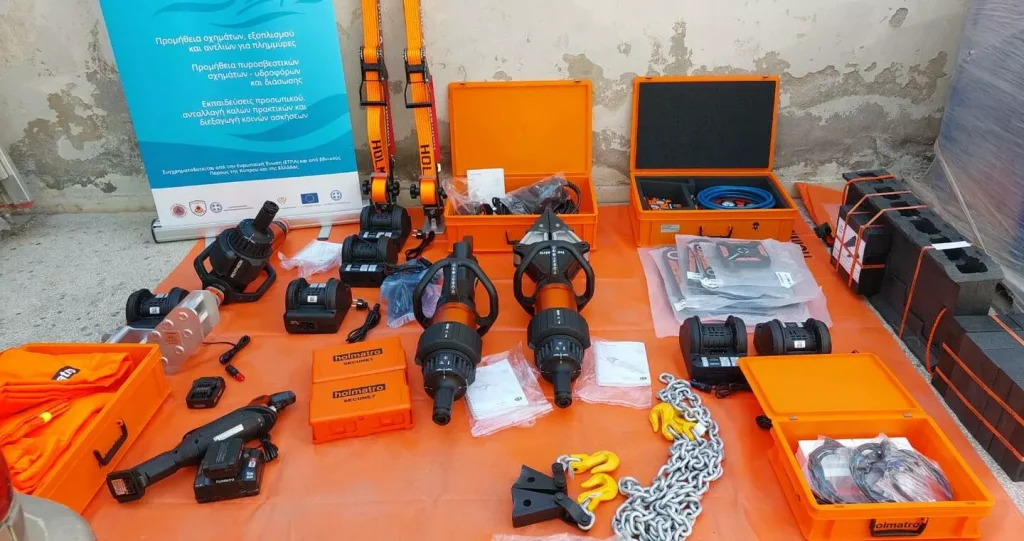 Σύγχρονο εξοπλισμό παρέλαβε η Πυροσβεστική