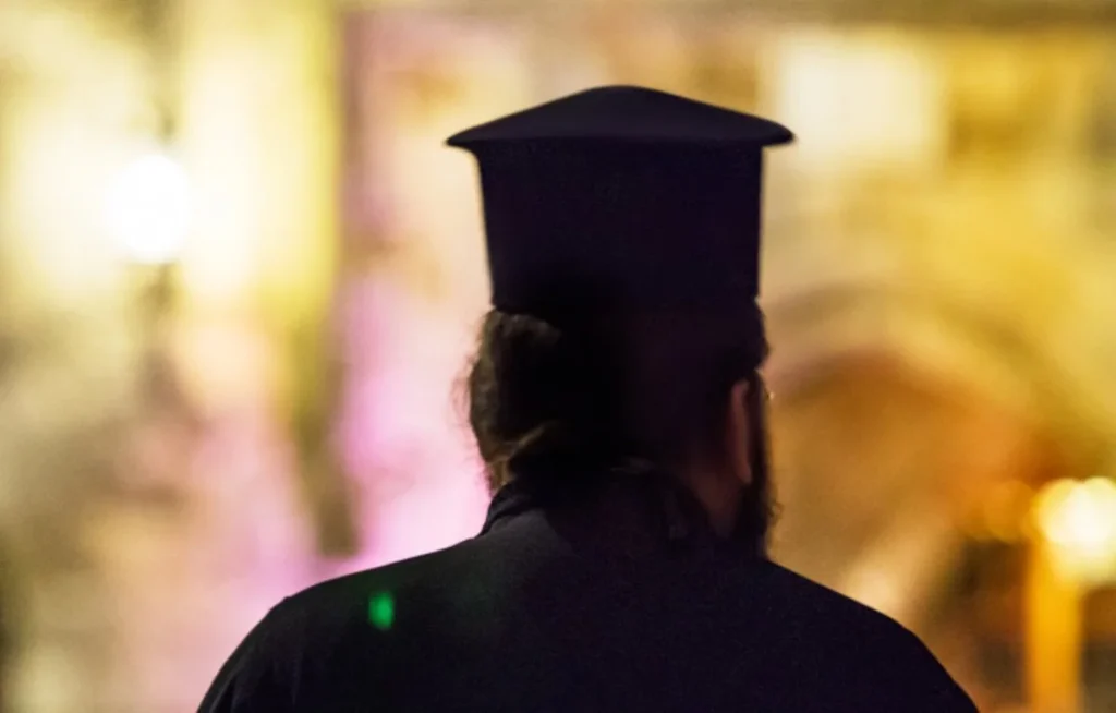 ΑΠΟΚΛΕΙΣΤΙΚΟ ΘΕΜΑ: Ολόκληρο κύκλωμα αρχαιοκαπηλίας είχε στήσει στην Ελλάδα ιερέας από χωριό του Ηρακλείου