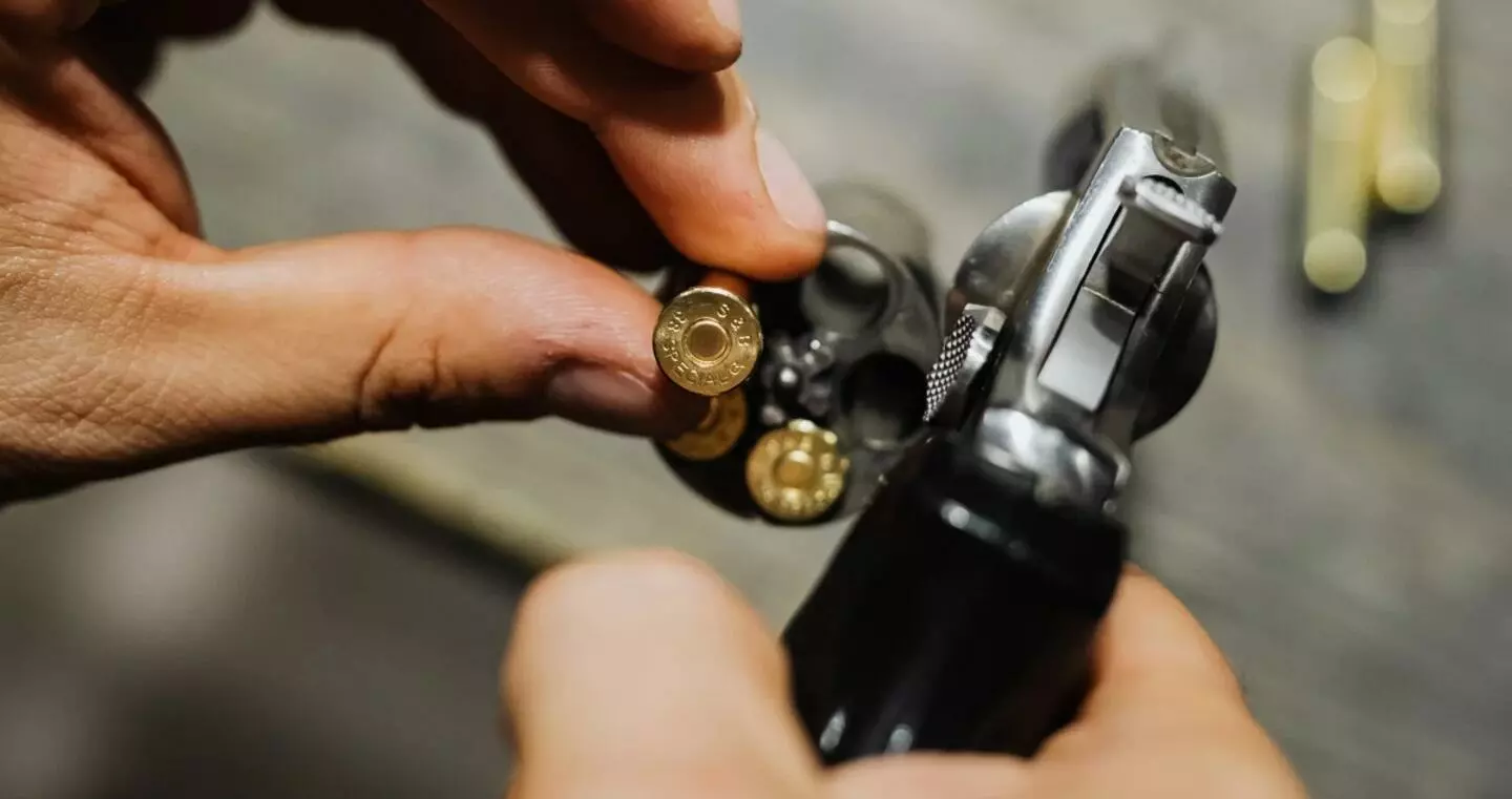 Άλυτο μυστήριο η σφαίρα στο κεφάλι του 29χρονου – Όλα τα σενάρια