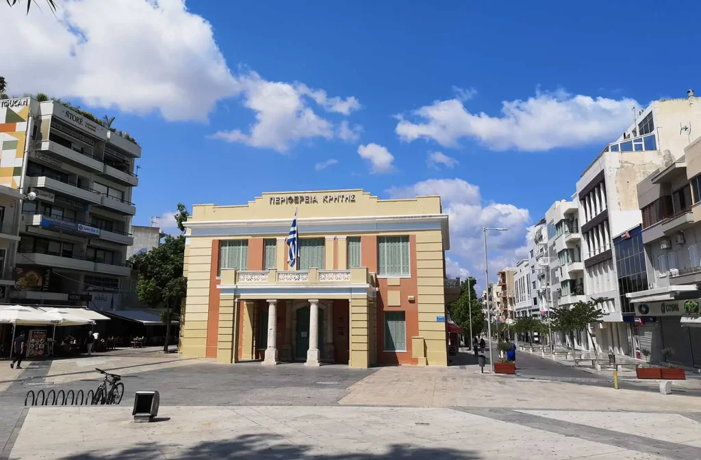 Περιφέρεια Κρήτης: Η ίδια επιτυχημένη συνταγή, αλλά με νέα υλικά