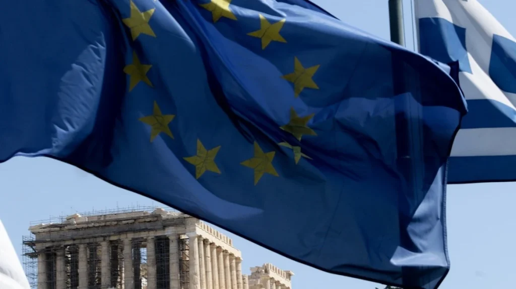 Αναβάθμιση επενδυτικής βαθμίδας για την ελληνική οικονομία