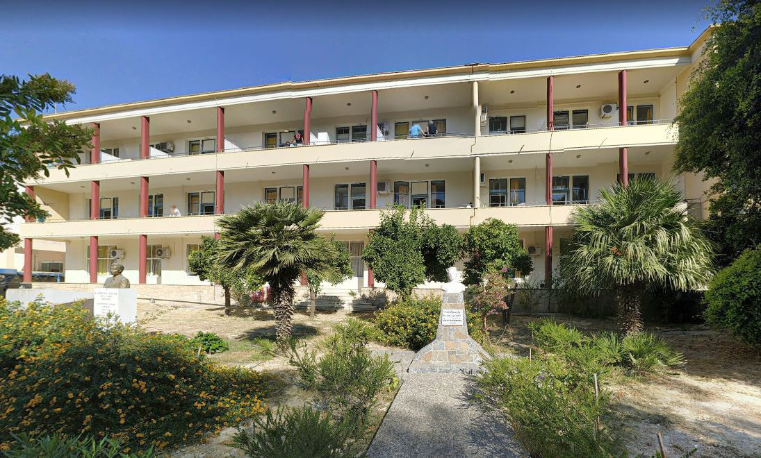 Στα… κόκκινα για πολλοστή φορά το Βενιζέλειο