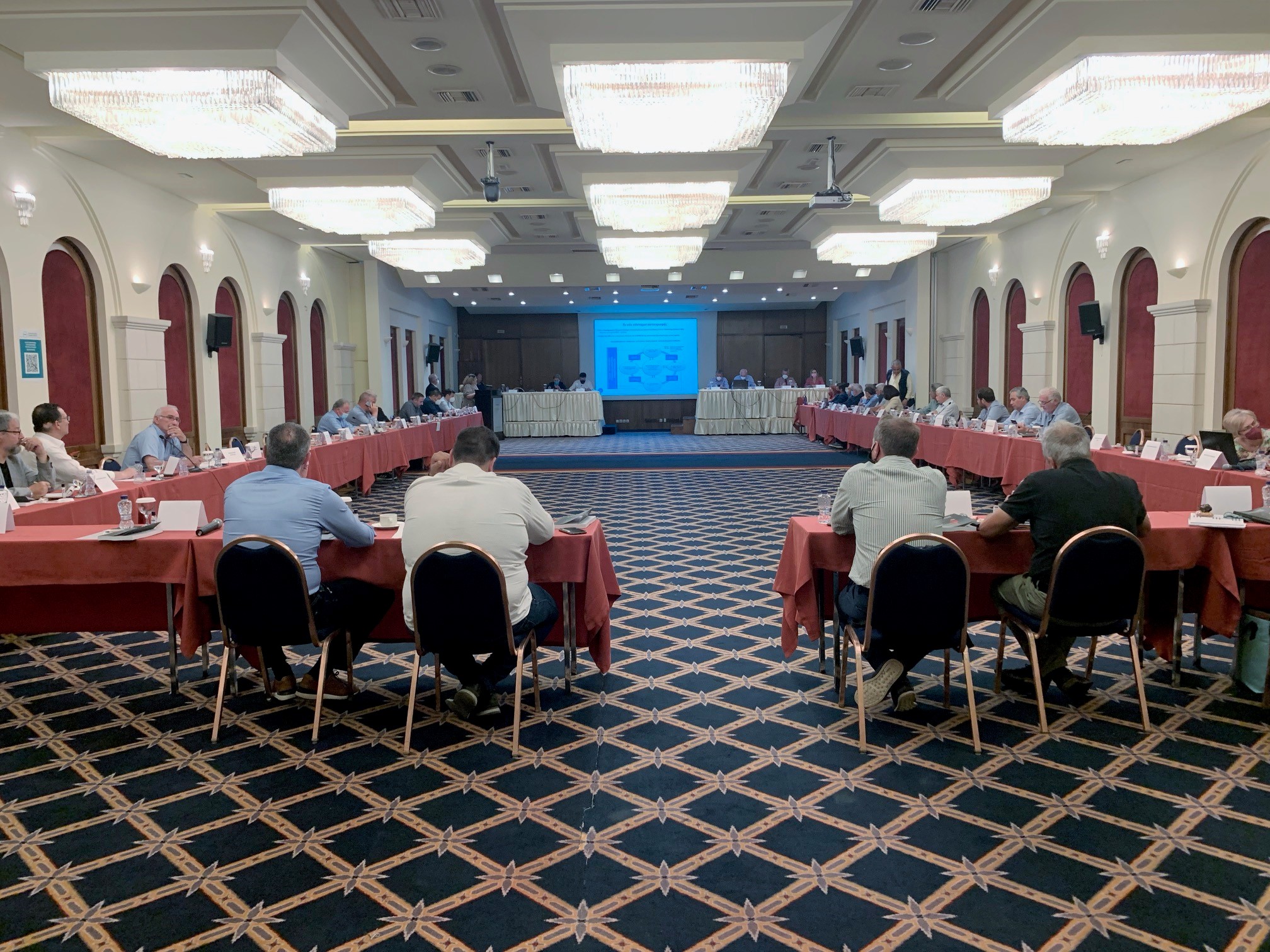 Στηρίζει εργαζόμενους κοινωφελούς και κινητή μονάδα ψυχικής υγείας το Περιφερειακό Συμβούλιο