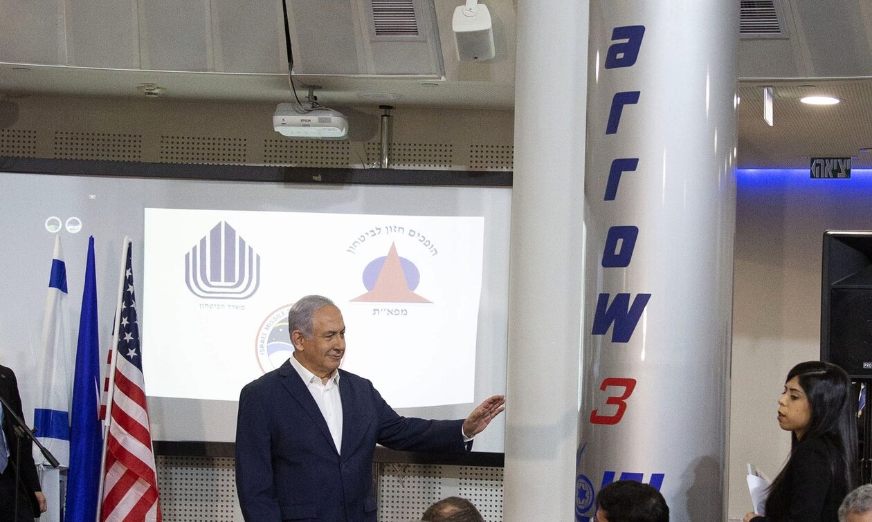 Το Ισραήλ υπογράφει τη μεγαλύτερη αμυντική συμφωνία