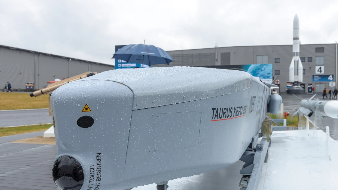 Ουκρανία: Το Κίεβο ζήτησε επιπλέον όπλα, πυρομαχικά και μαχητικά αεροσκάφη για να επιταχύνει την αντεπίθεσή του