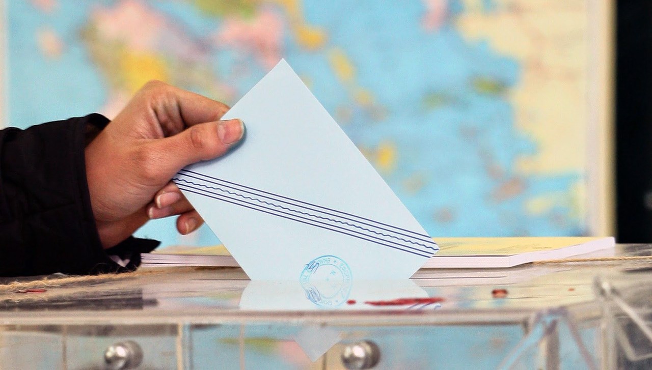 Δημοσκόπηση Real Polls: Πρώτη η Ν.Δ. με 31,5%, πέρασε δεύτερο το ΠΑΣΟΚ