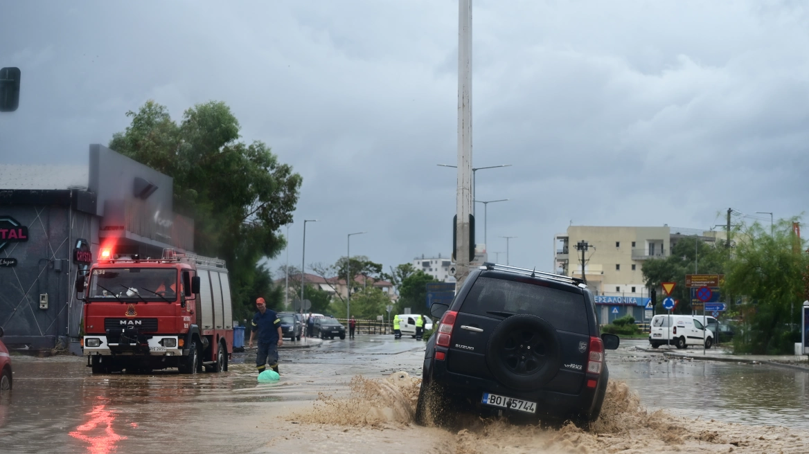 Κακοκαιρία: Επτά οι νεκροί από τις πλημμύρες – Ακόμη ένα θύμα στον Βόλο