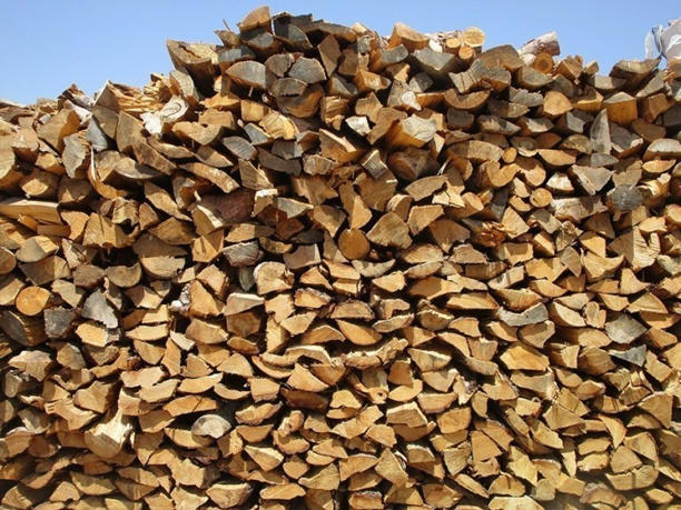 Πόσο αύξησε τις τιμές στα καυσόξυλα ο Σεπτέμβριος