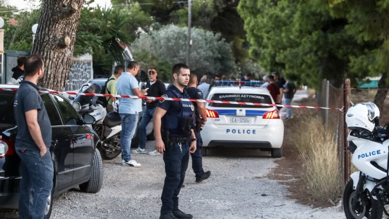 Πυροβολισμοί με έξι νεκρούς στη Λούτσα