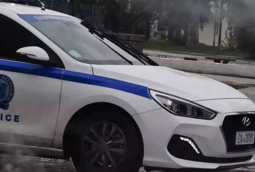 Πατέρας και γιος έκαναν άνω κάτω το σπίτι της συζύγου