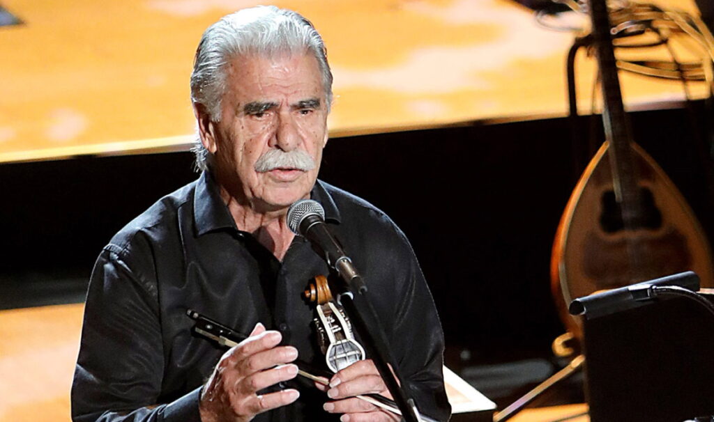 Συναυλία του … Σασμού με τον Βασίλη Σκουλά