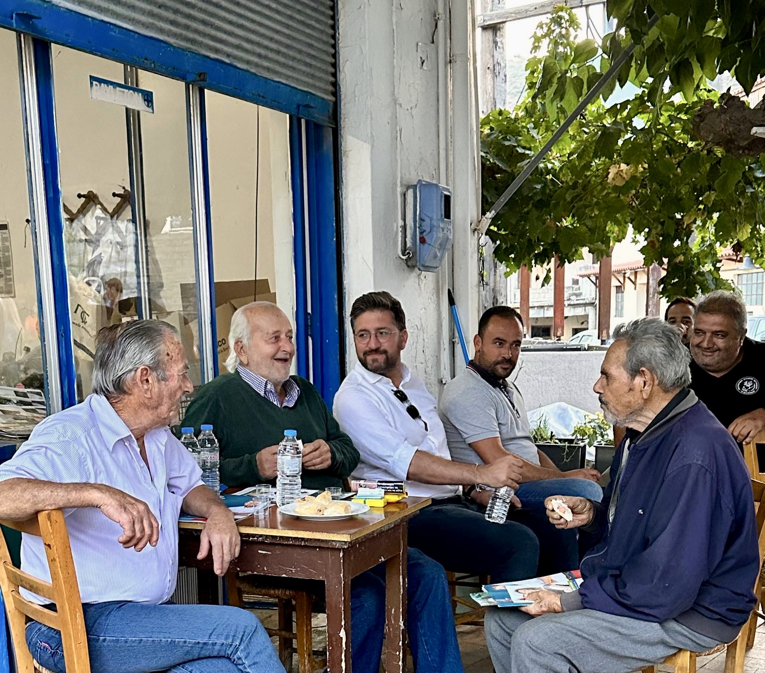 Θερμή υποδοχή Μποκέα στο Αστυράκι