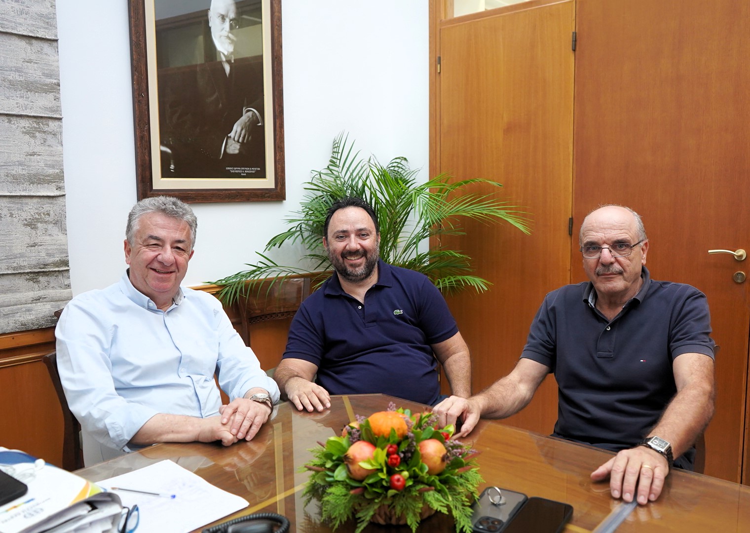 Ο πρόεδρος της Παραολυμπιακής Επιτροπής στον Περιφερειάρχη Κρήτης