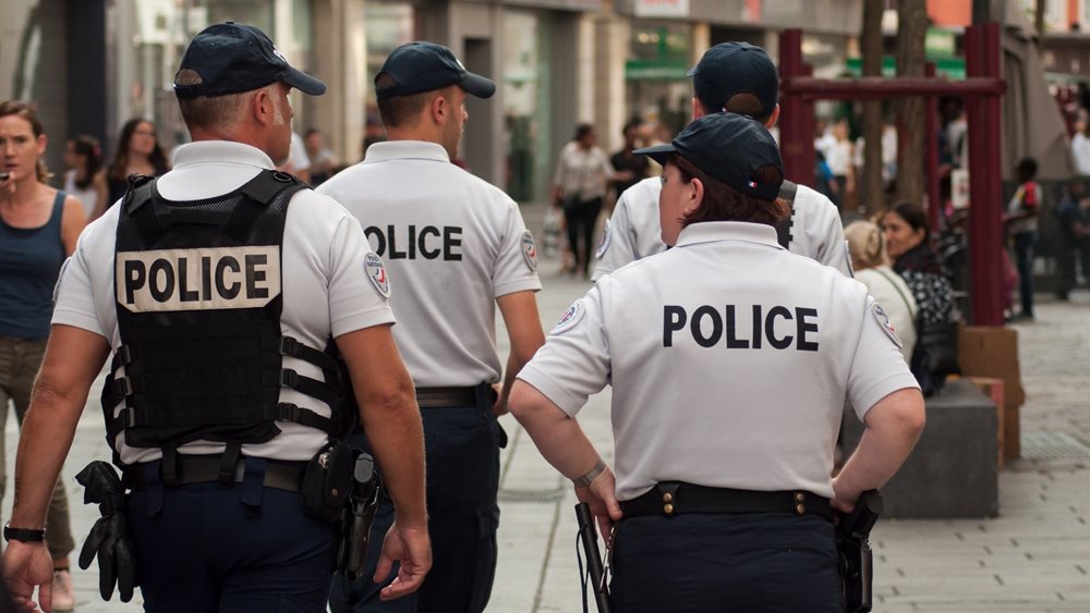 Γαλλία: Εκατό προειδοποιήσεις για τοποθέτηση βόμβας σε αεροδρόμιο μετά τις 18 Οκτωβρίου