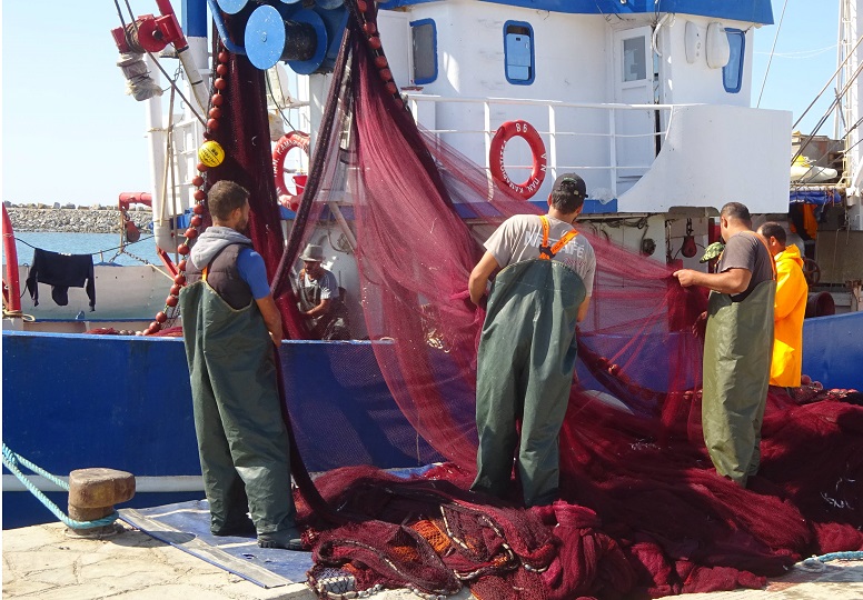 Έπαθε αλλεργικό σοκ ενώ καθάριζε ψάρια