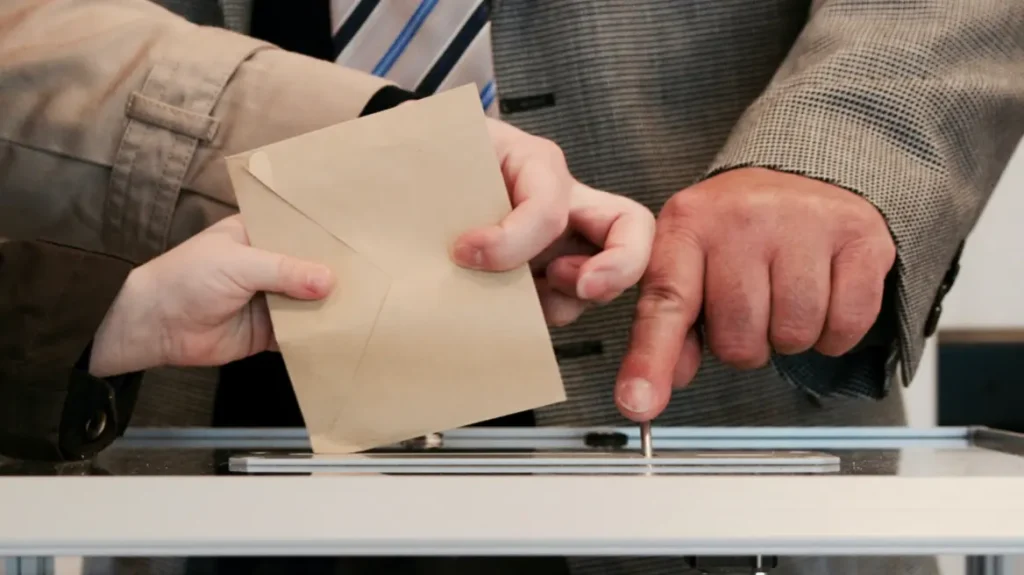 Τα φαβορί και τα ντέρμπι των αυτοδιοικητικών εκλογών