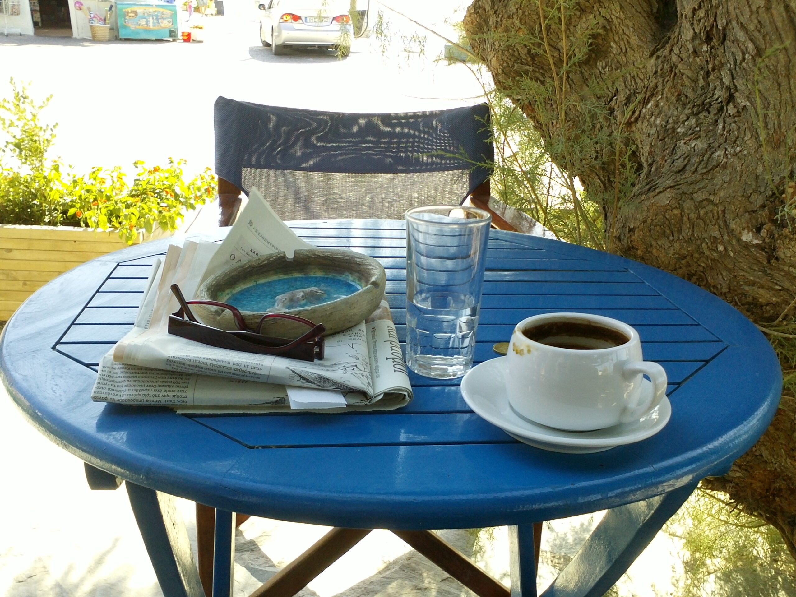 Τα φάρμακα που δεν πρέπει να παίρνεις με τον πρωινό καφέ