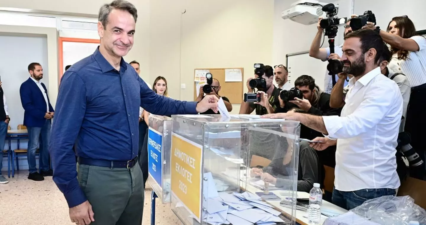 Με το Χαρδαλιά για να ψηφίσει ο Κυριάκος Μητσοτάκης