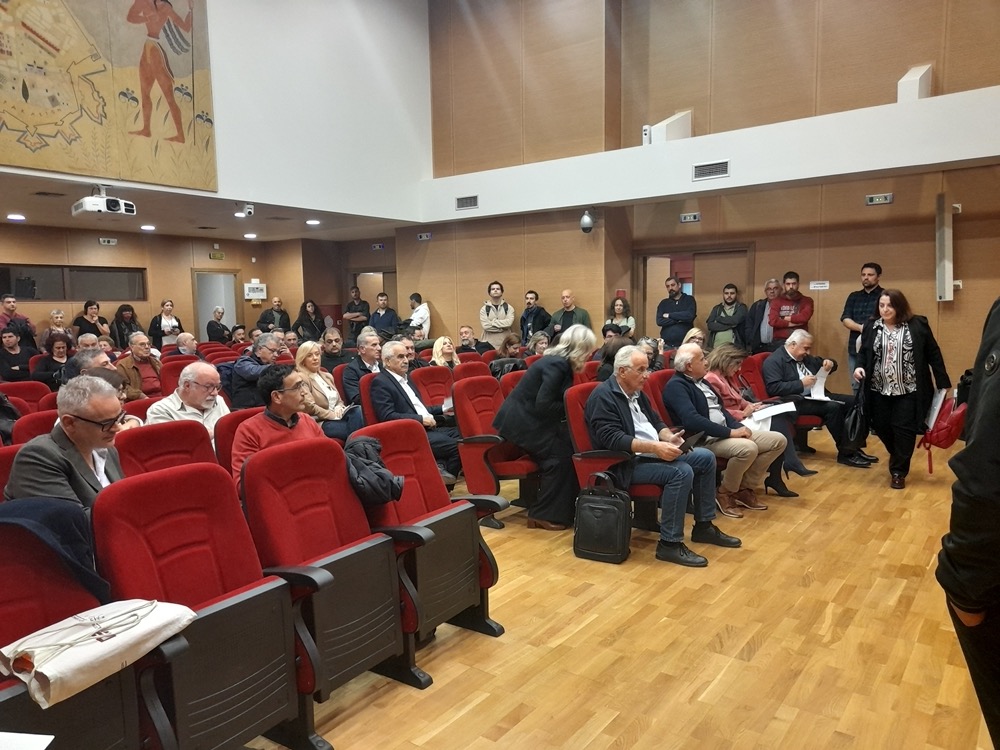 Το πρωί η ψήφιση των Δημοτικών Τελών – Διακοπή της συνεδρίασης από το ΠΑΜΕ