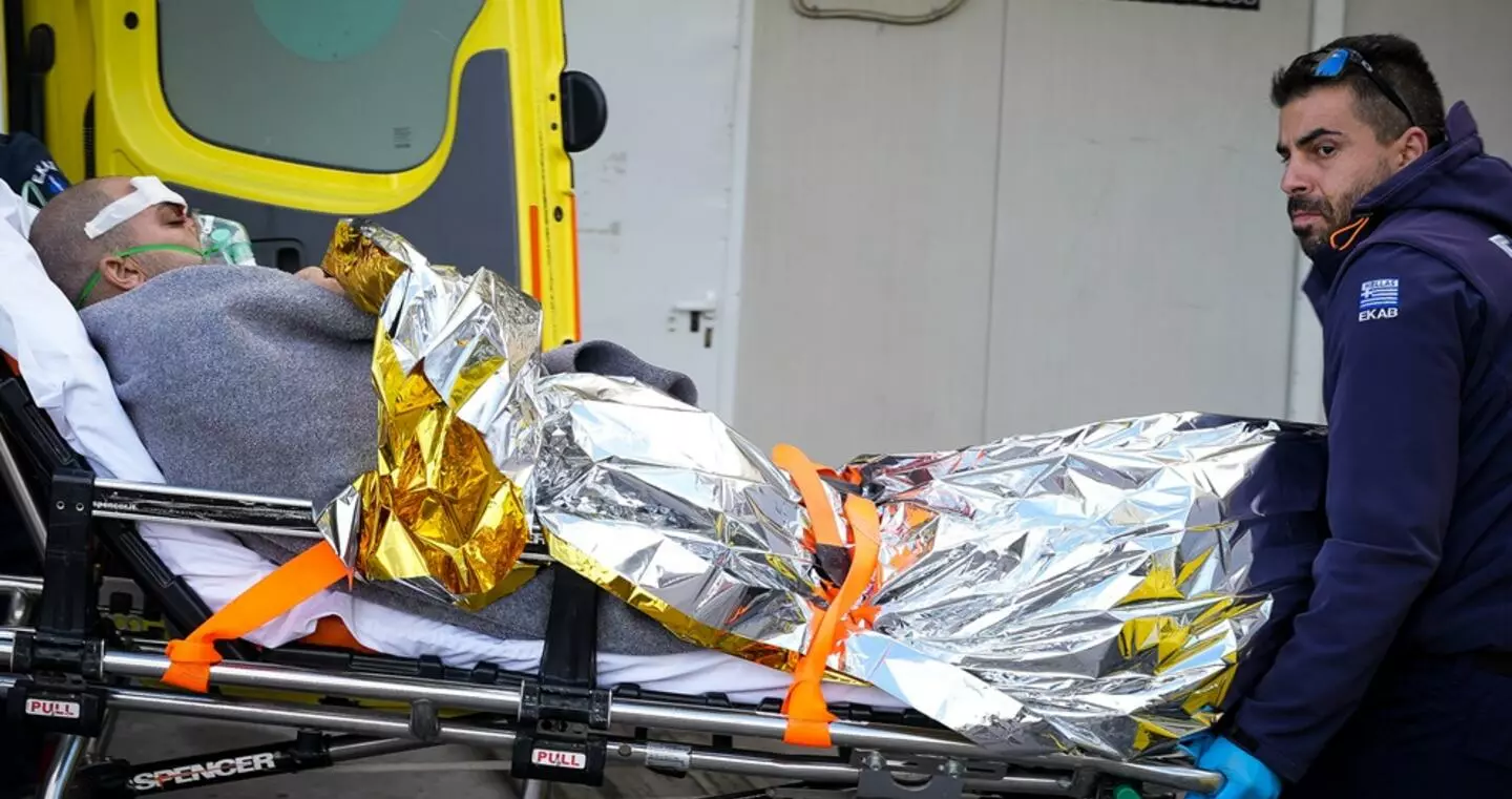 Συνεχίζονται οι έρευνες για τους επιβαίνοντες στο πλοίο που βυθίστηκε ανοικτά της Λέσβου