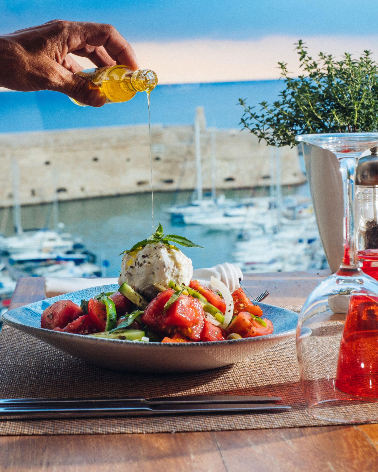 Γ. Σισαμάκης σε ΘΕΜΑ ΚΡΗΤΗΣ: “Θέλουμε να αξιοποιήσουμε όλες τις σύγχρονες τάσεις για ενίσχυση του Τουρισμού και της Γαστρονομίας”