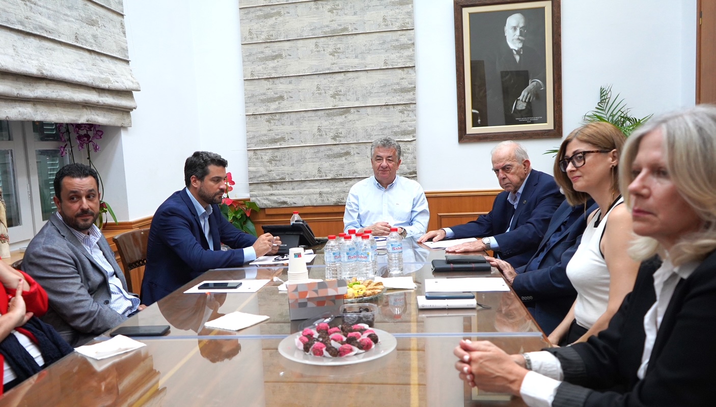 Η Περιφέρεια δίνει 94 εκατομμύρια στους 4 μεγάλους δήμους της Κρήτης