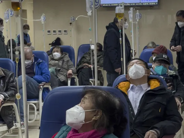 Κίνα: Αύξηση νοσημάτων του αναπνευστικού και εστίες πνευμονίας παιδιών