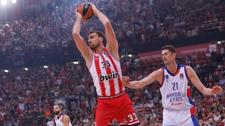 Για την 3η διαδοχική νίκη ο Ολυμπιακός